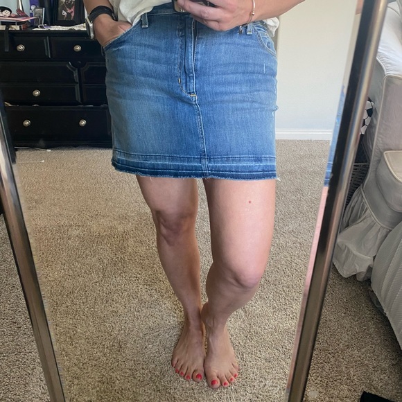 JOES Distressed Jean Skirt - Size 31 - Picture 8 of 8